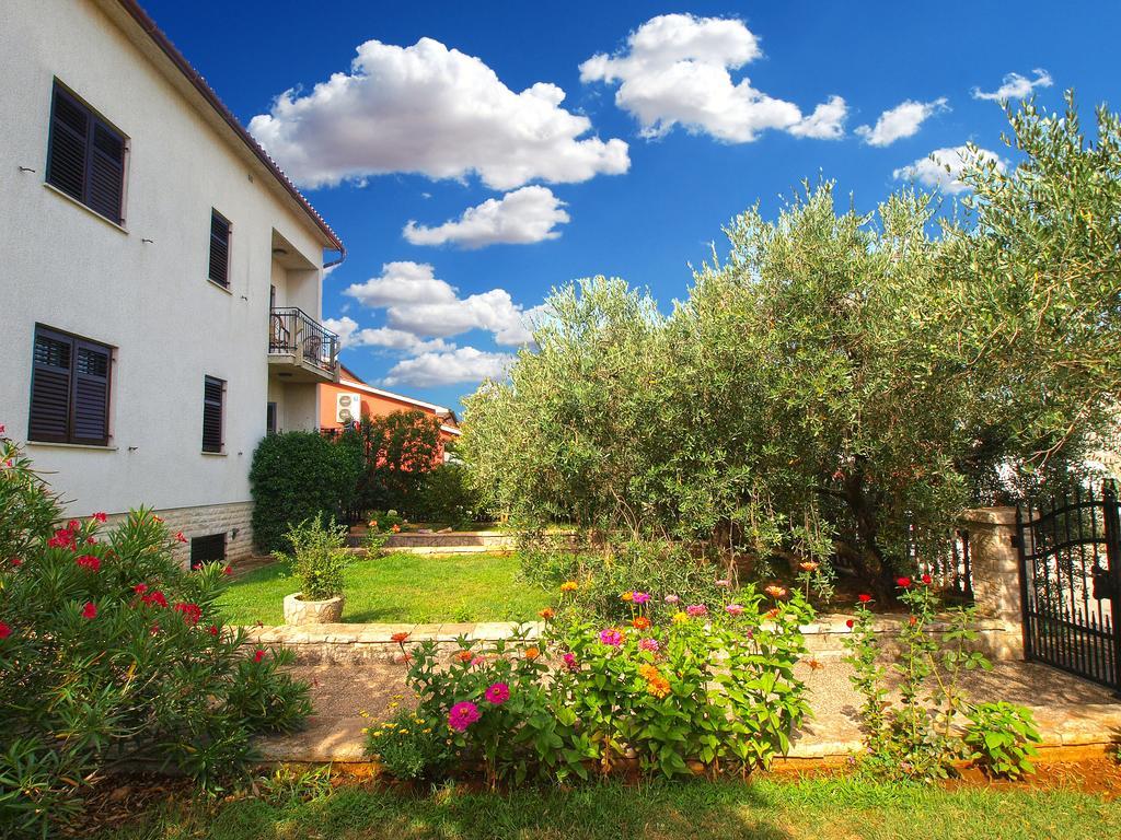 Apartments Nera Fažana Εξωτερικό φωτογραφία